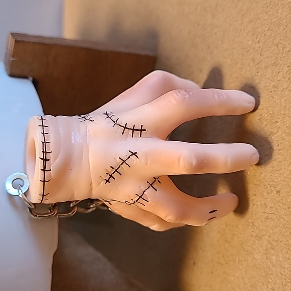 Source Unknown Accessories - Unbranded Goth Family Keychain Unisex Multi-Color NWOT Travel Collectible School